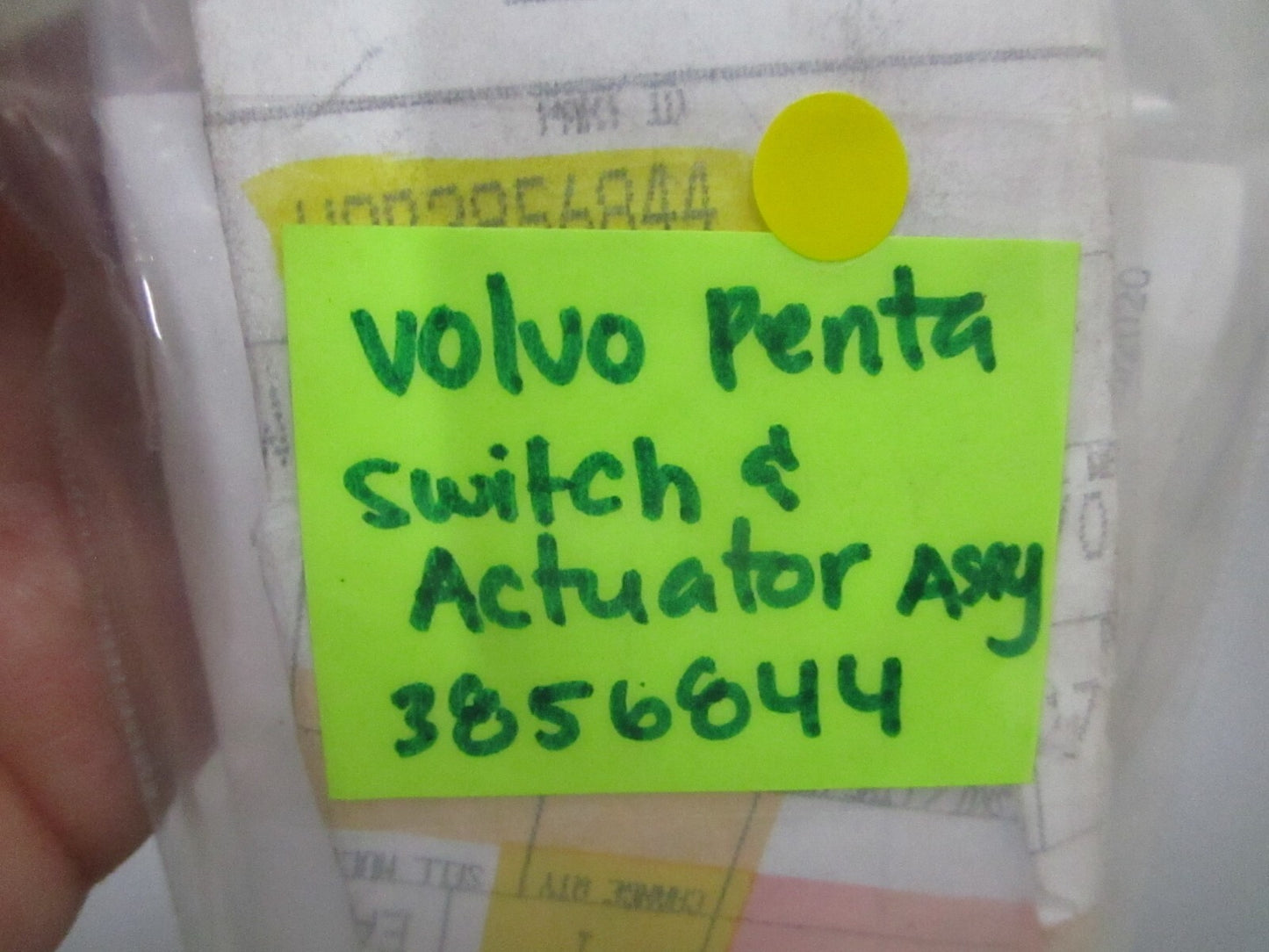 *NEW OEM* 0810 Volvo Penta Switch & Actuator Assembly 3856844
