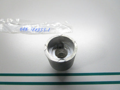 NEW OEM 314588 0314588 OMC Johnson Evinrude Spring Retainer 0810