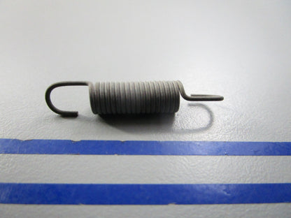 NEW OEM 303032 0303032 OMC Johnson Evinrude Spring 0810