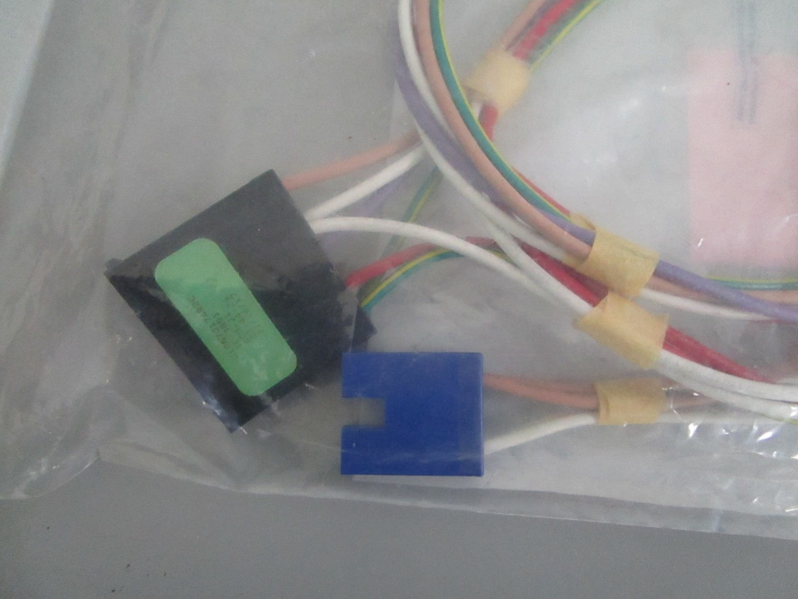 NEW OEM W11098408 Whirlpool Wire Harness 0820