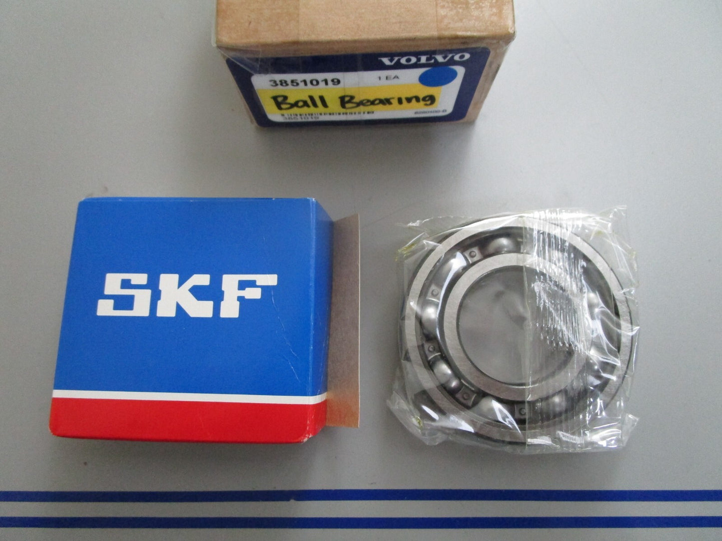 *NEW OEM* 0820 Volvo Penta Ball Bearing 3851019