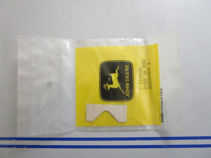 *NEW OEM* 0810 John Deere Shim P16643