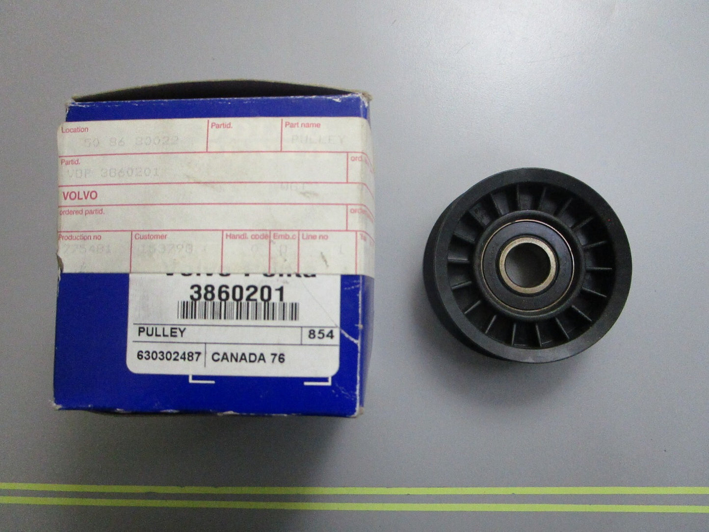*NEW OEM* 0810 Volvo Penta Pulley 3860201