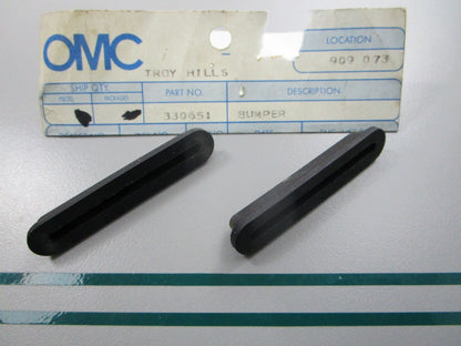 NEW OEM (LOT OF 2) 330651 0330651 OMC Johnson Evinrude Bumper 0810