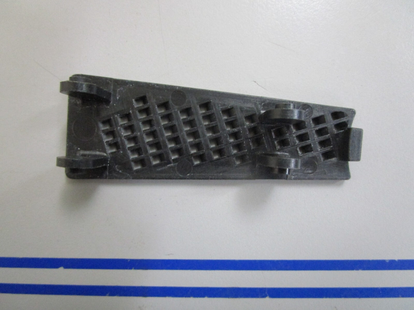 *NEW OEM* 0810 Suzuki Water Filter 17631-93901