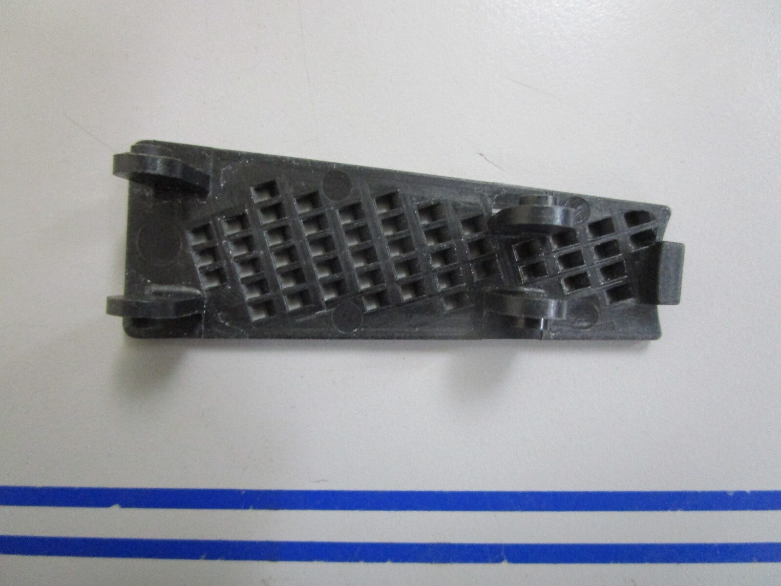 *NEW OEM* 0810 Suzuki Water Filter 17631-93901