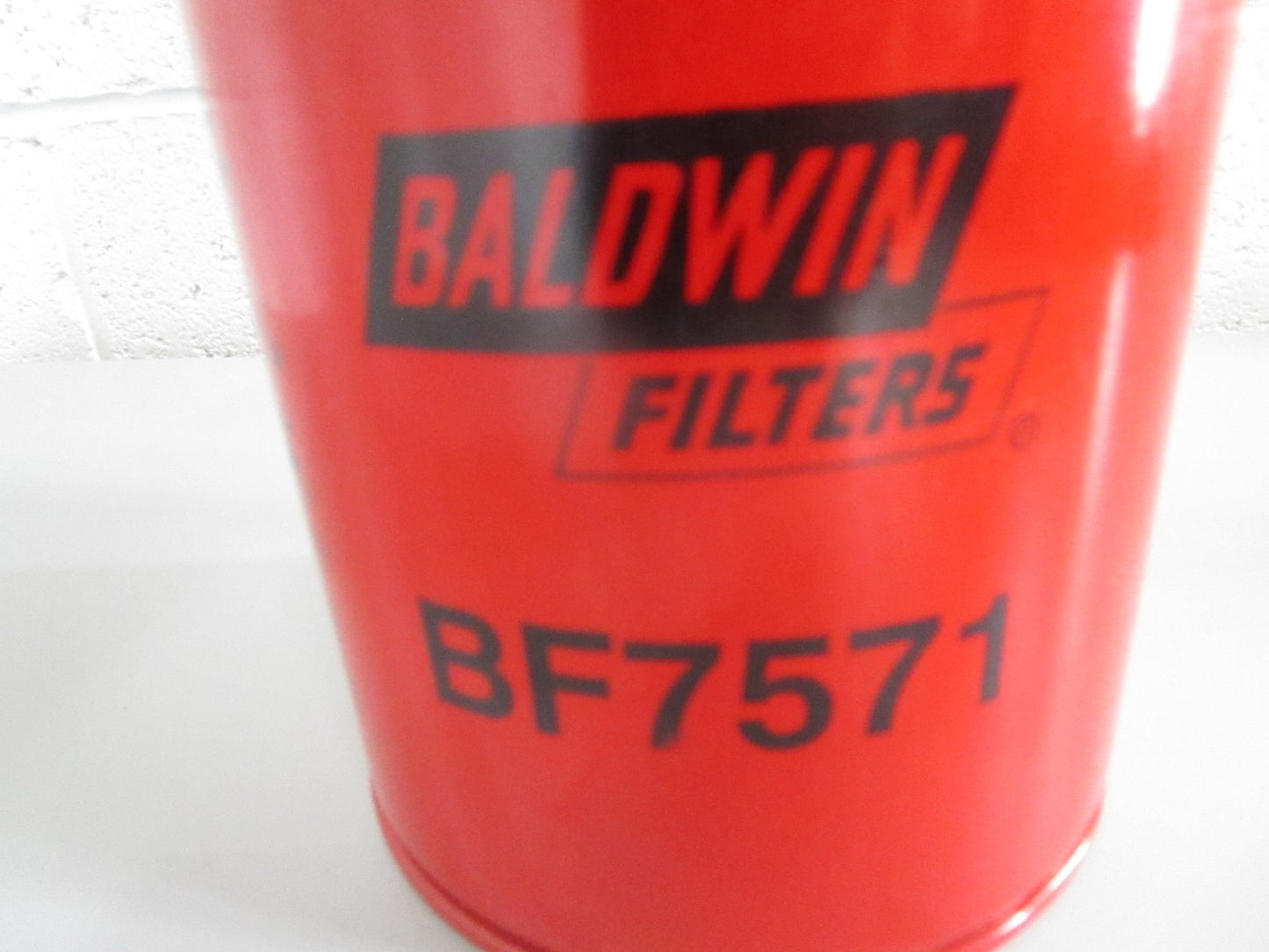 NEW OEM BF7571 Baldwin Fuel Filter 0820