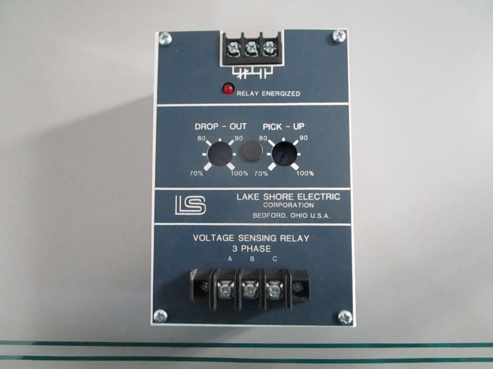 NEW OEM 70LSEUV9926220 Lake Shore 490V 3-Phase Voltage Sensing Relay 0820