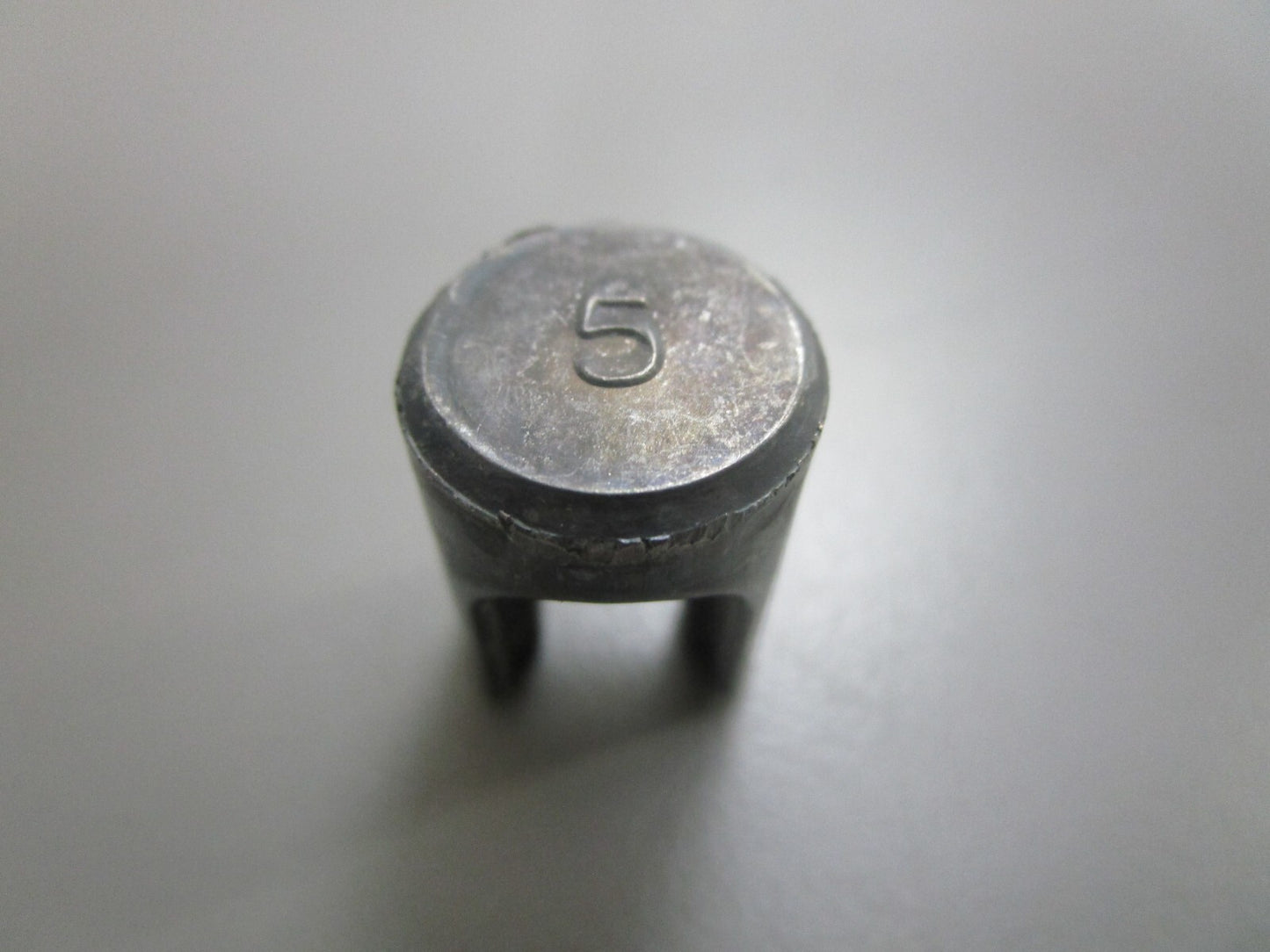 *NEW OEM* 0810 Volvo Penta Retainer 3852019