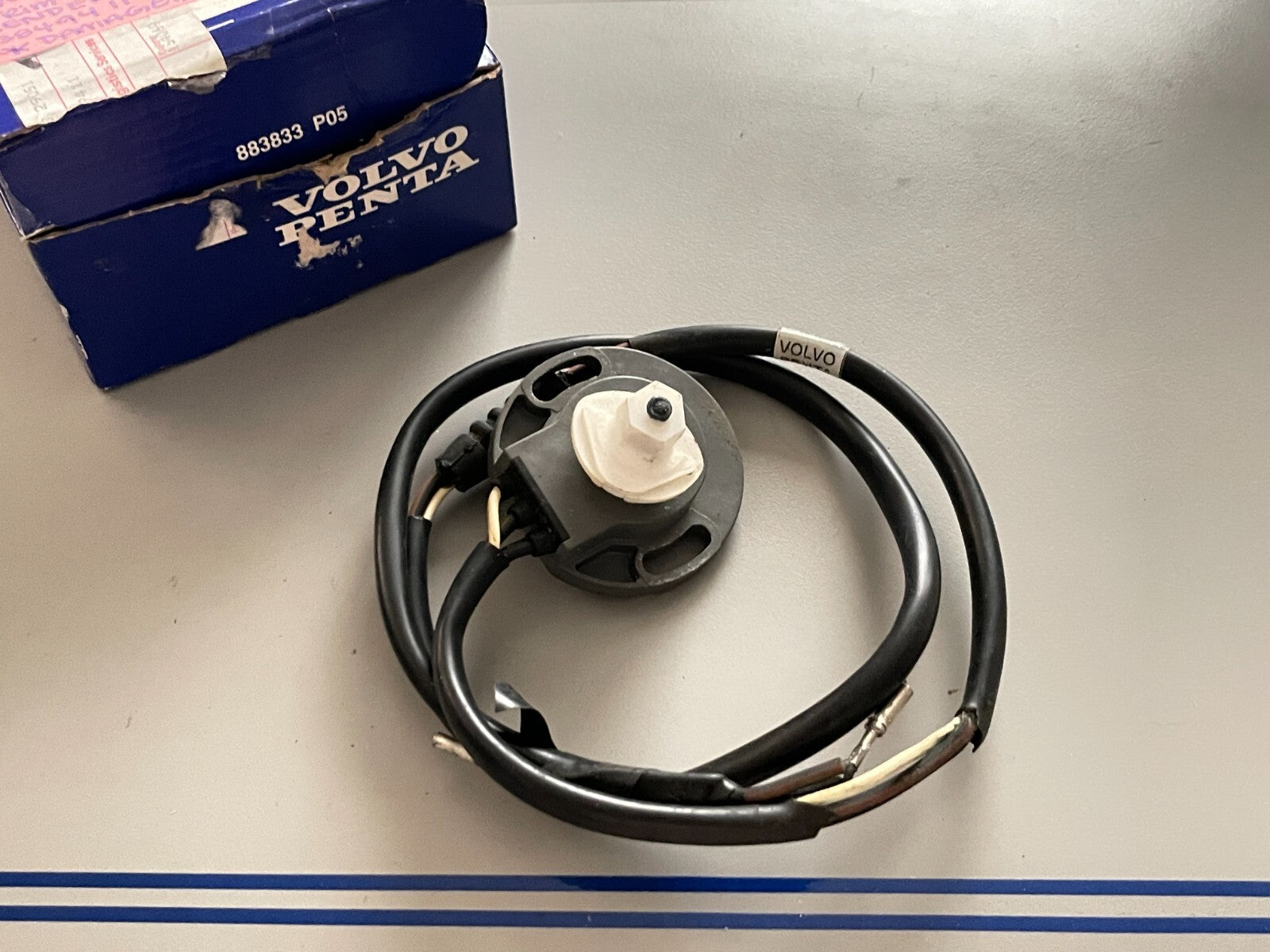 *NEW OEM* 0720 Volvo Penta Trim Sender Sensor 3849411