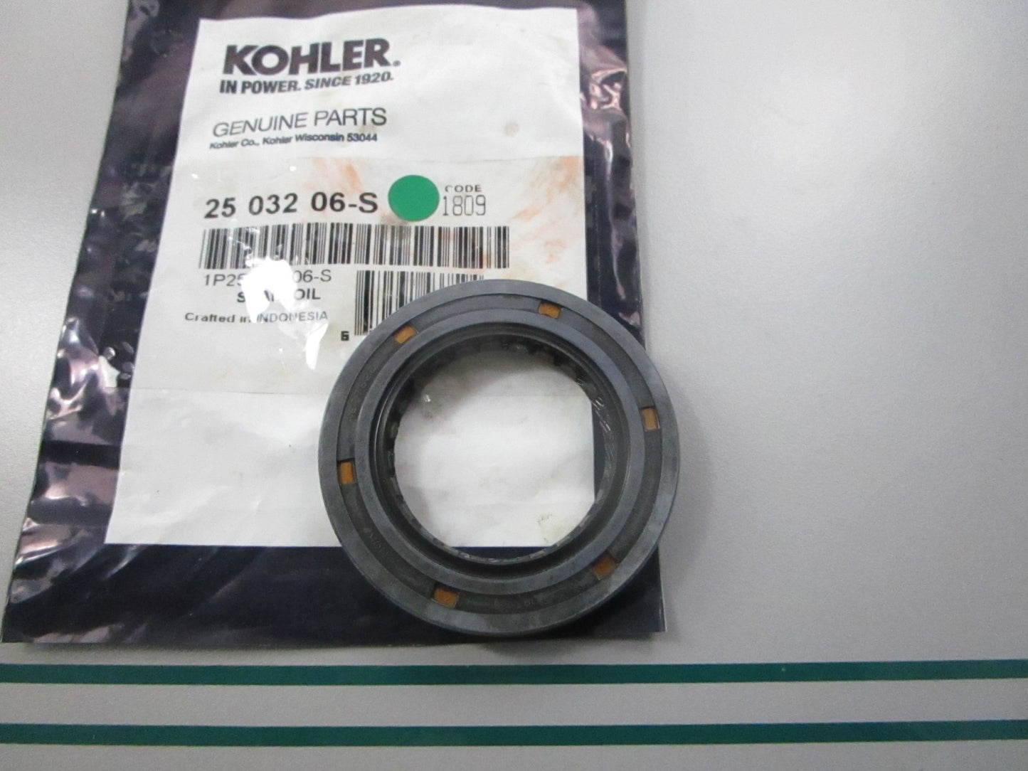 NEW OEM 24 032 06-S Kohler Oil Seal 0810