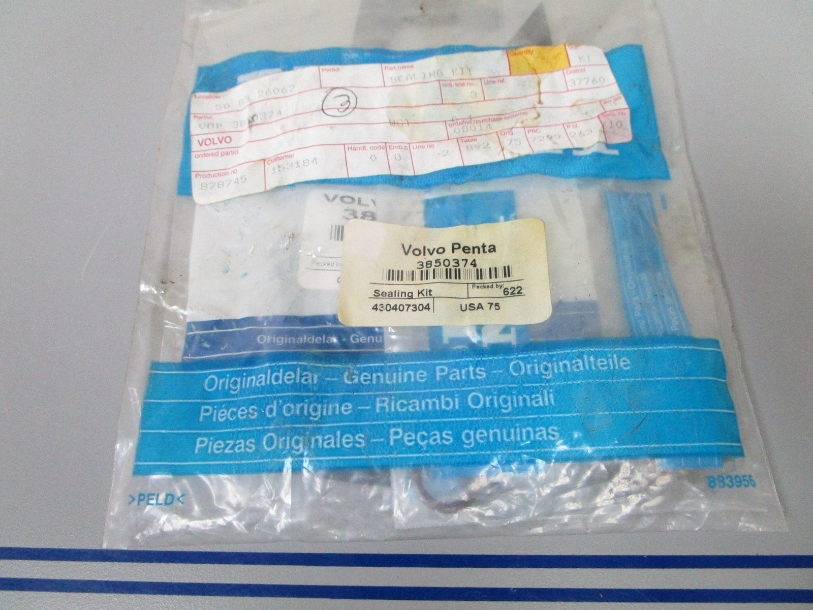NEW OEM 3850374 Volvo Penta Sealing Kit 0720