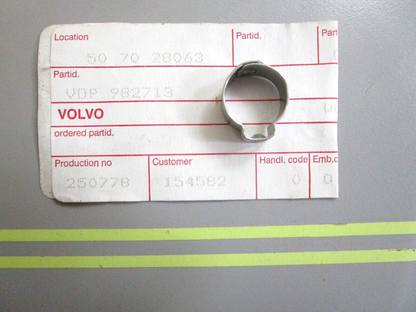 *NEW OEM* 0750 Volvo Penta HOSE CLAMP 982713
