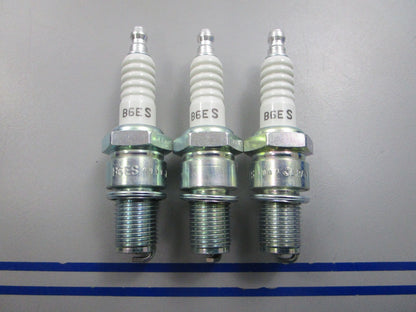 NEW (LOT OF 3) B6ES NGK Spark Plug 0810