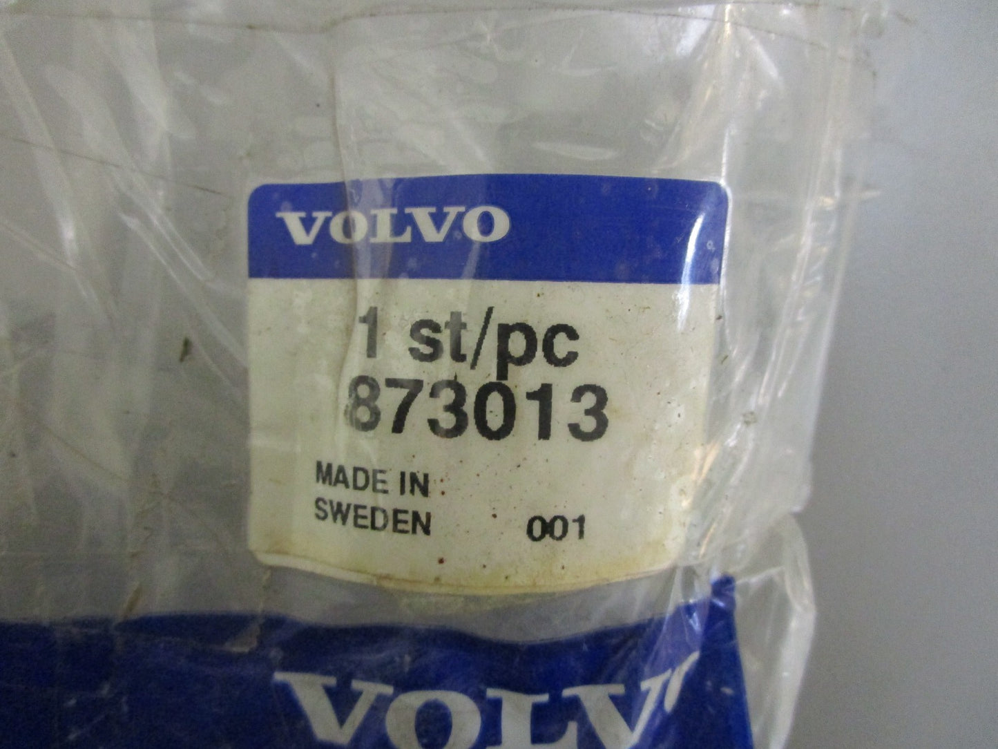 *NEW OEM* 0820 Volvo Penta Primary Shaft 873013