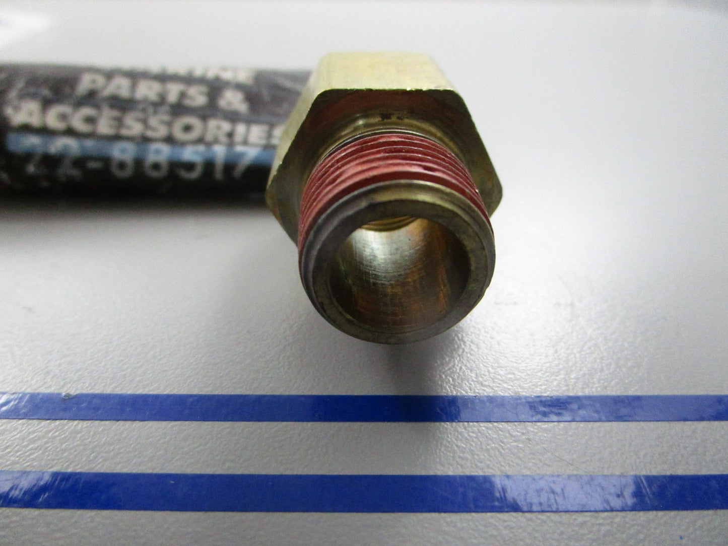 *NEW OEM* 0810 Mercury Quicksilver Fitting 22-88517