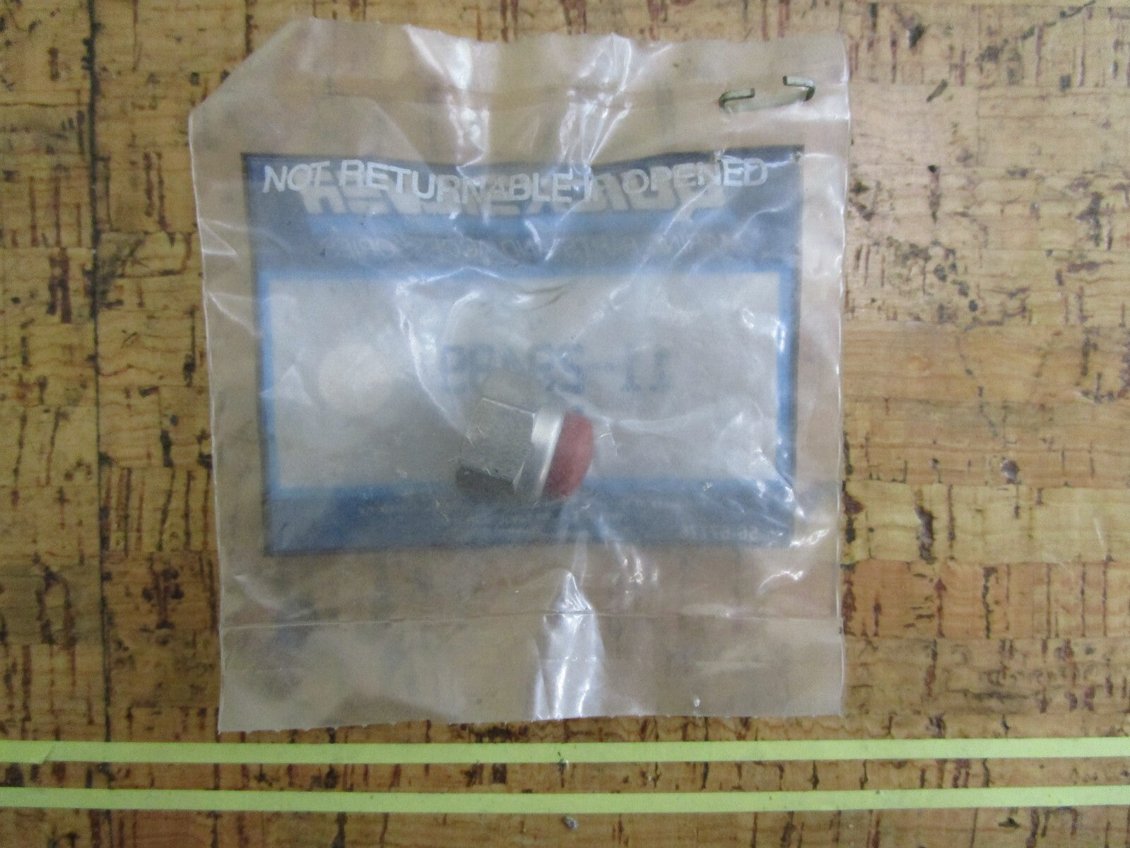 *NEW OEM* 0810 Mercury Quicksilver Nut 11-29489