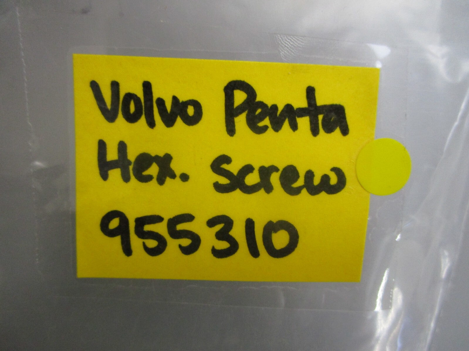 *NEW OEM* 0810 Volvo Penta Hexagon Screw 955310