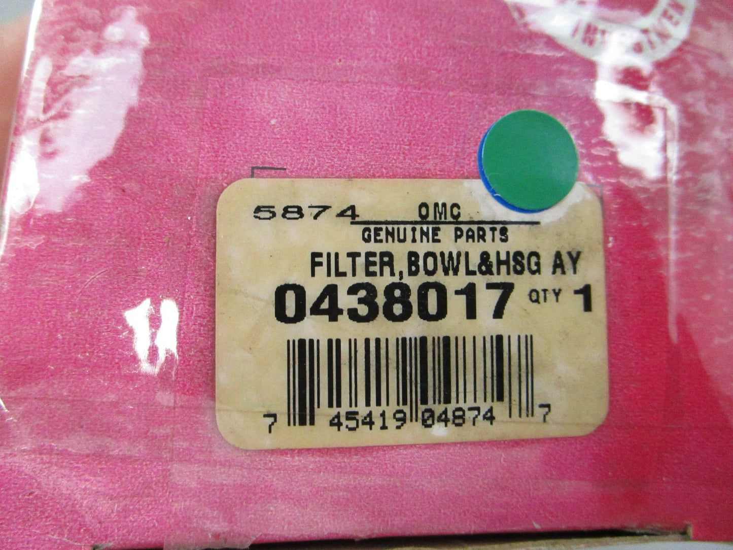 NEW OEM 438017 0438017 OMC Johnson Evinrude Bowl & Housing Filter Ay 0810