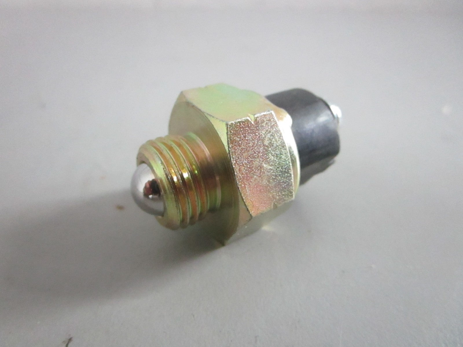 NEW OEM 303282 Exmark Neutral Start Switch 0820