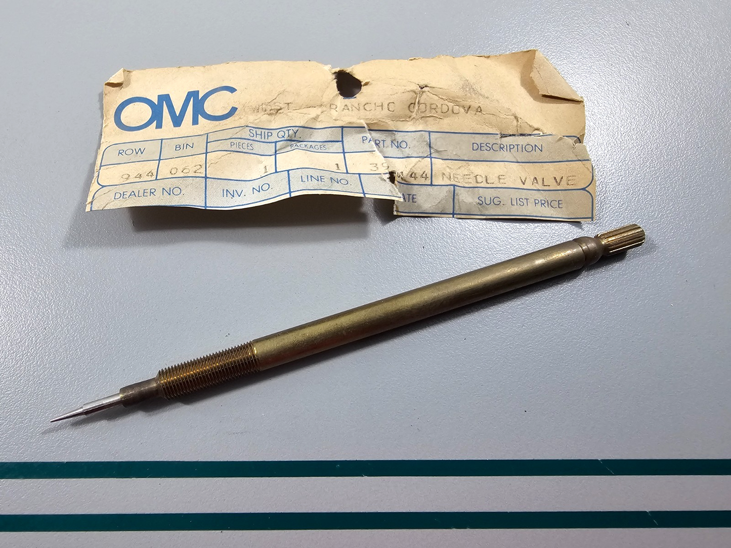 NEW OEM 3907144 0390144 OMC Johnson Evinrude Needle Valve 0810