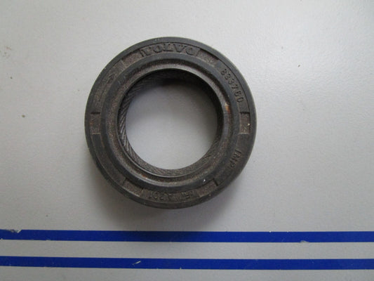 *NEW OEM* 0820 Volvo Penta Seal 833760