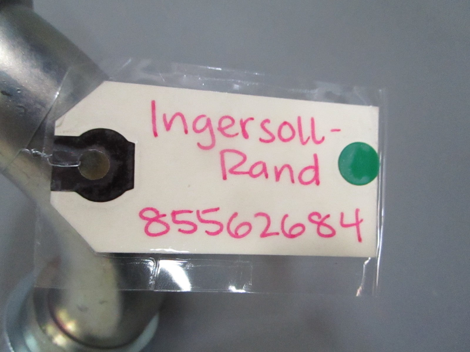Ingersoll Rand 85562684 Air Compressor Fitting NOS Genuine NEW OEM 0820