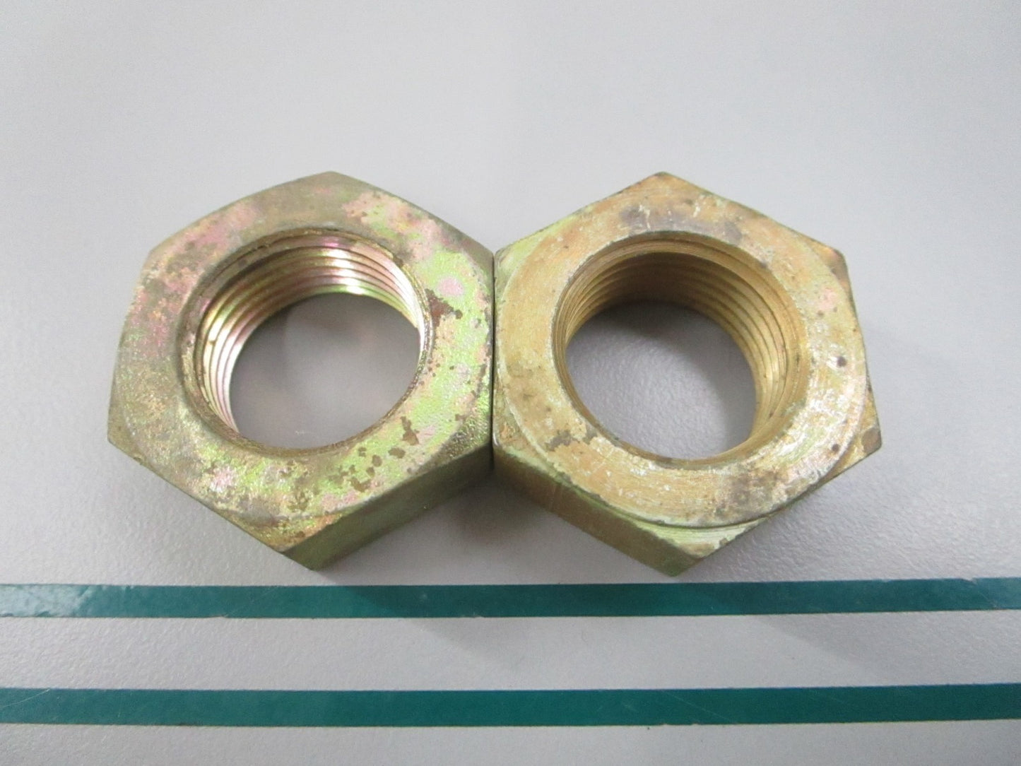 NEW OEM (LOT OF 2) 314209 0314209 OMC Johnson Evinrude Flywheel Nut 0810