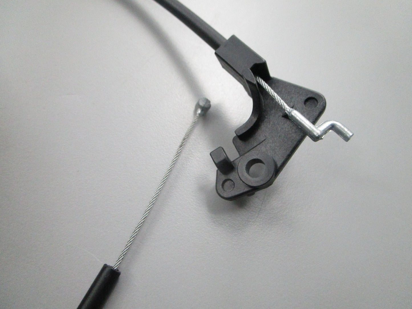 NEW OEM Husqvarna 530 04 70-41 Throttle Cable 0810