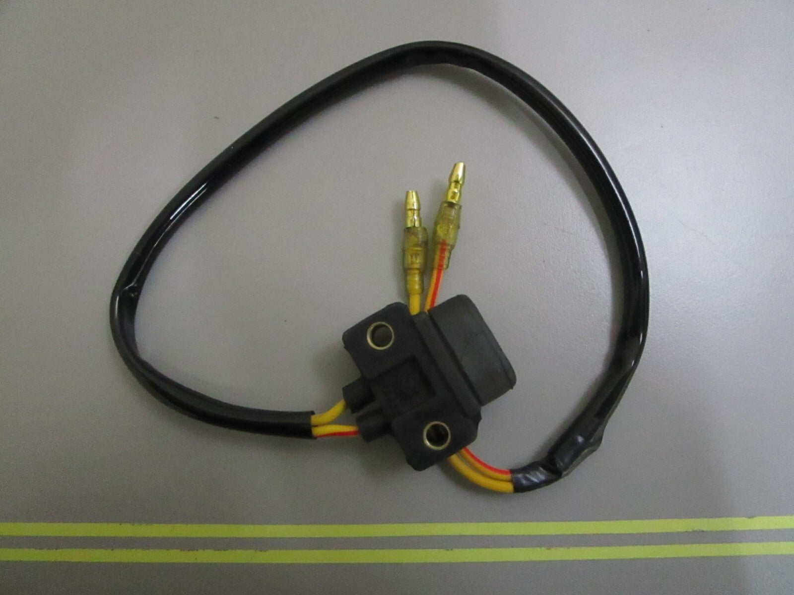 *NEW OEM* 0810 Suzuki Lamp Socket Assembly 39601-96712