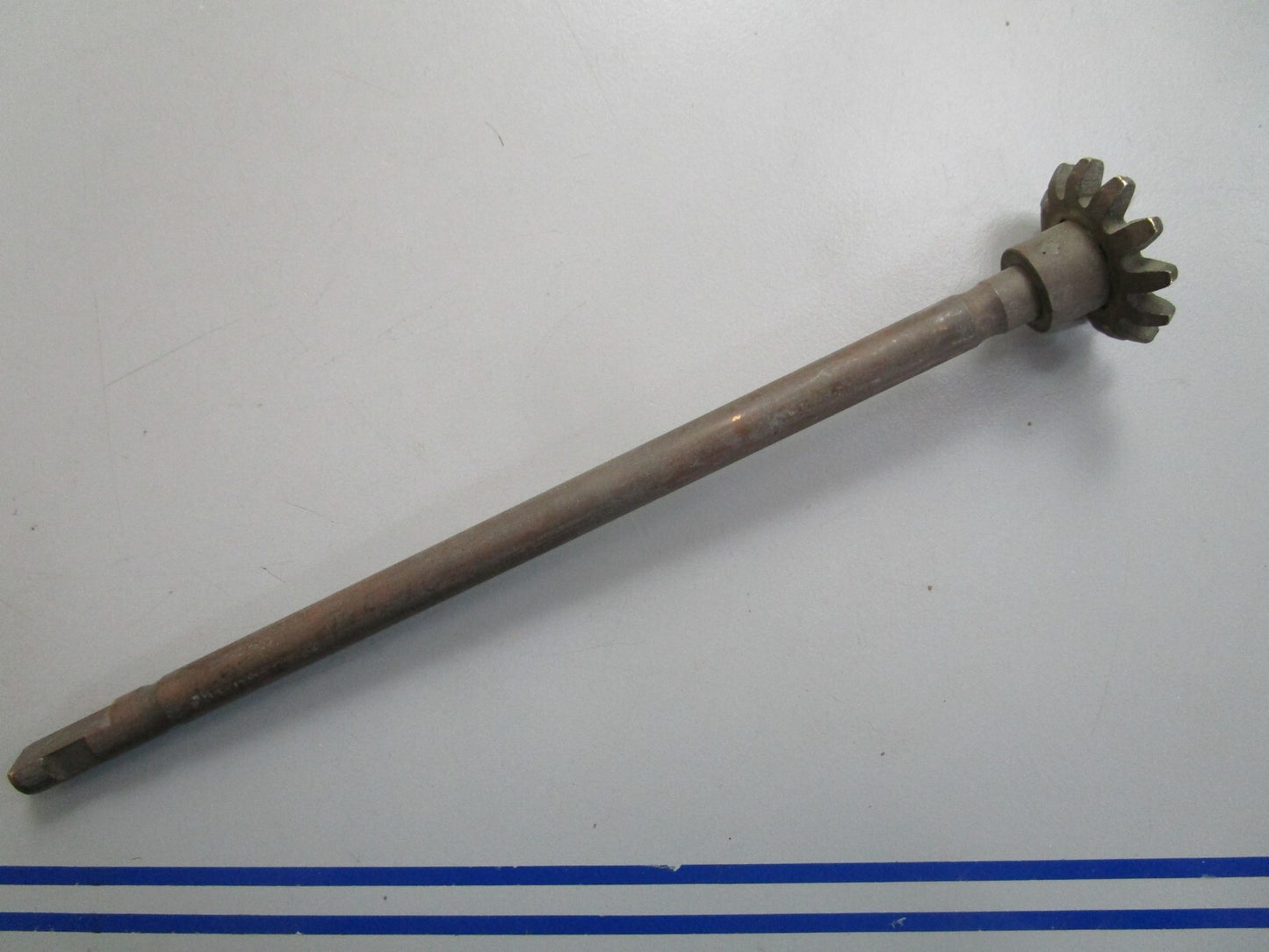 *NEW OEM* 0820 OMC Johnson Evinrude Gear & Shaft 376306 0376306