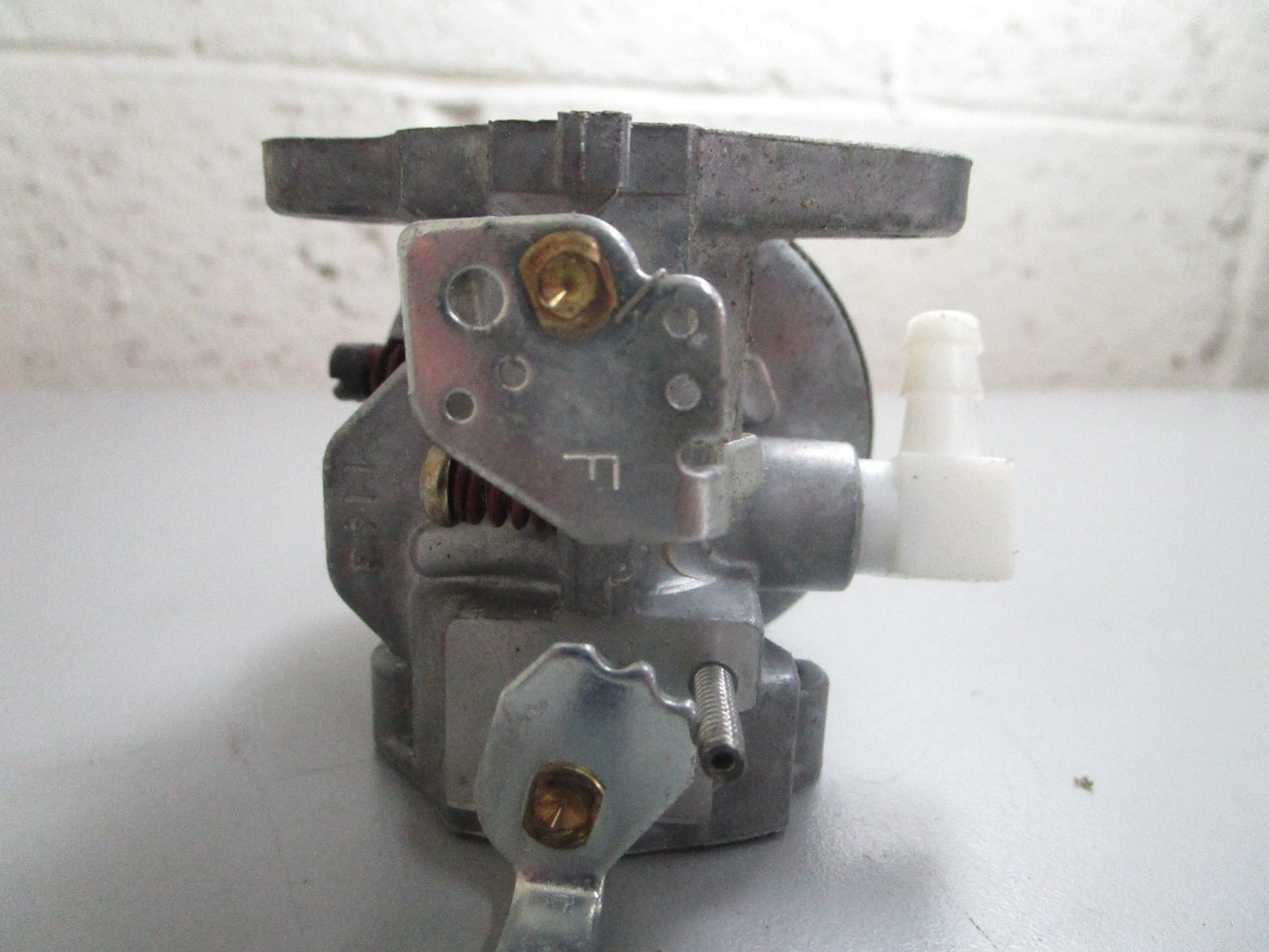 *NEW OEM* 0820 Tecumseh Carburetor Assy 632114