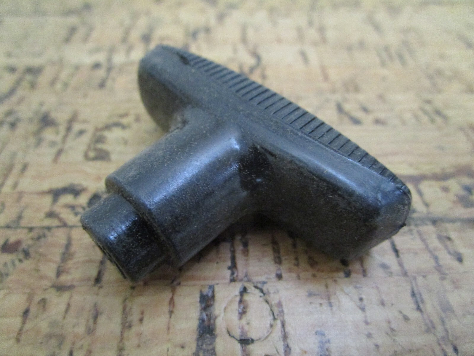 *NEW OEM* 0810 OMC Johnson Evinrude Handle 311372 0311372