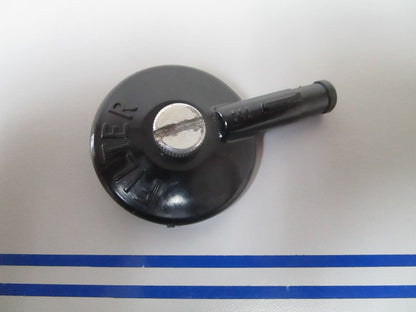 NEW OEM 312678 312677 OMC Johnson Evinrude Filter Cap & Screw 0810