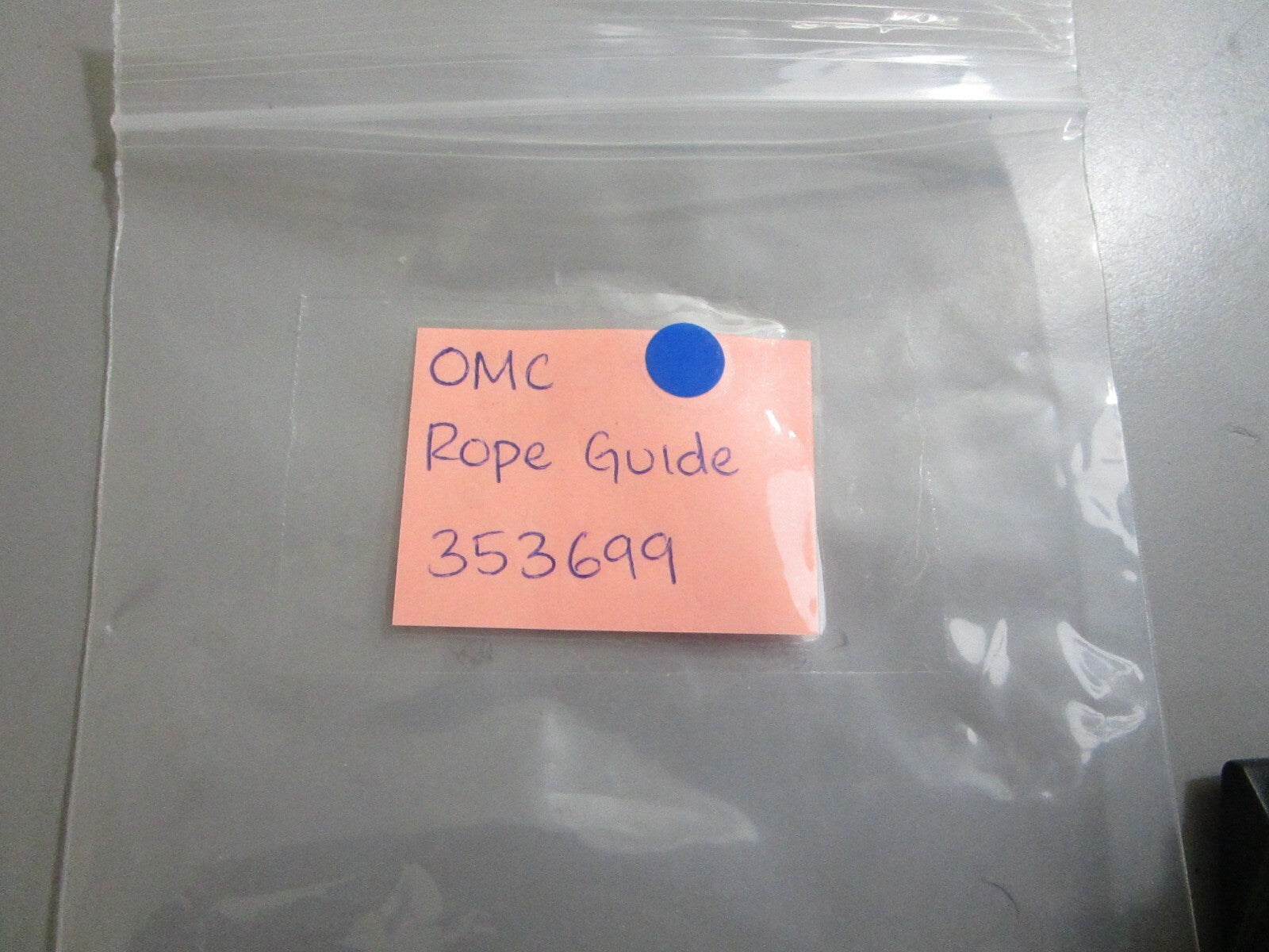 *NEW OEM* 0720 OMC Johnson Evinrude Rope Guide 353699 0353699