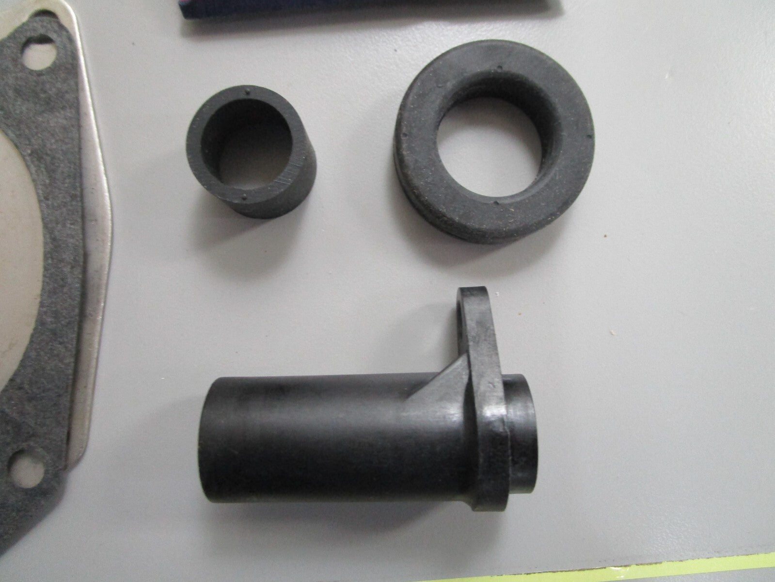 *NEW OEM* 0820 OMC Johnson Evinrude Water Pump Kit Ay 438579 0438579