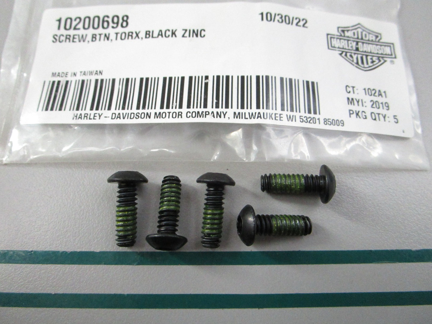 NEW OEM (LOT OF 5) 10200698 Harley Davidson Screw 0810