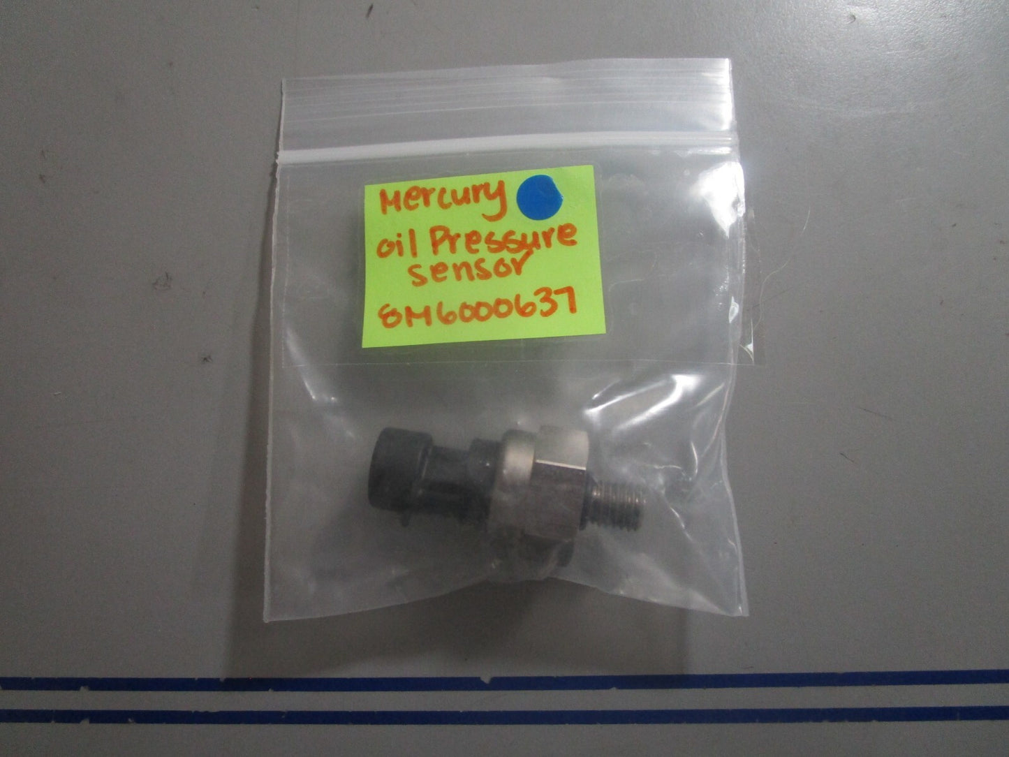 *NEW OEM* 0810 Mercury Quicksilver Oil Pressure Sensor 8M6000637