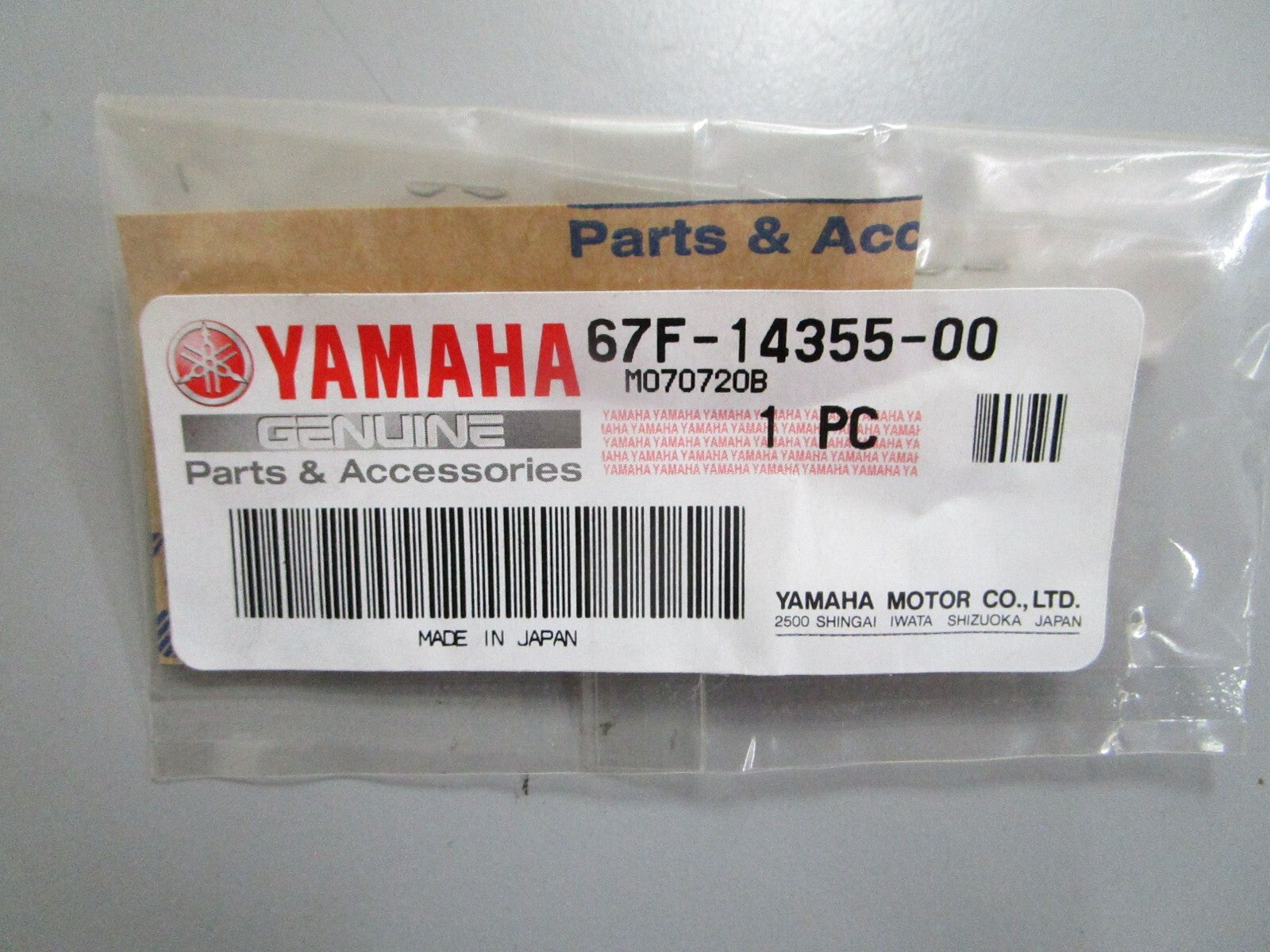 *NEW OEM* (LOT OF 2) 0770 Yamaha Plug 67F-14355-00-00