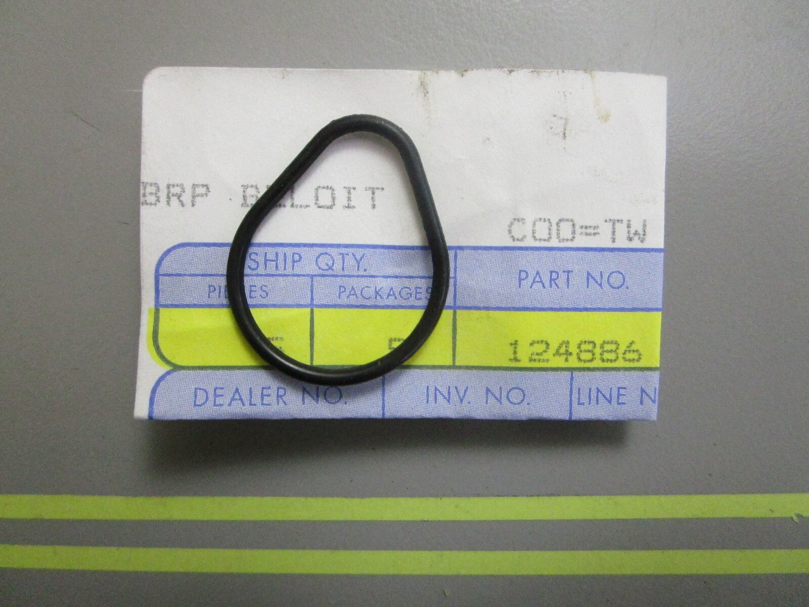 *NEW OEM* 0810 OMC Johnson Evinrude Seal 124886 0124886