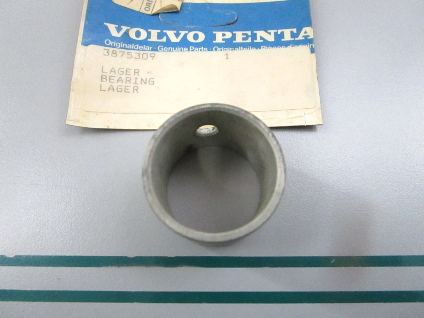 NEW OEM 3875309 Volvo Penta Bearing 0810