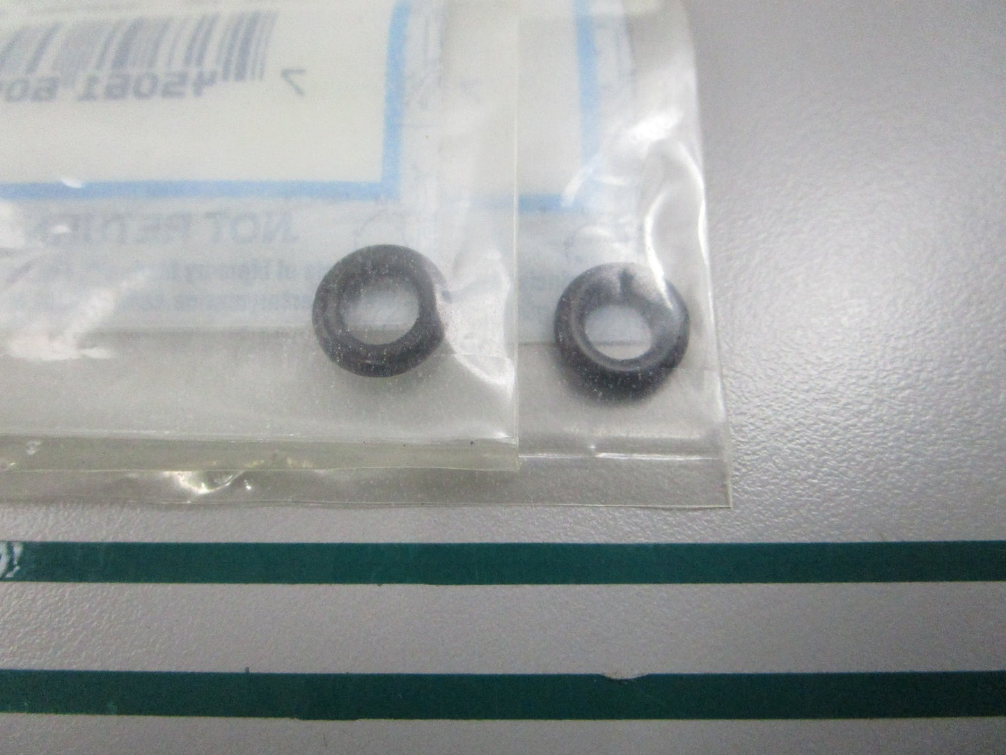 NEW OEM (LOT OF 2) 25-161772 Mercury Quicksilver O-Ring 0810