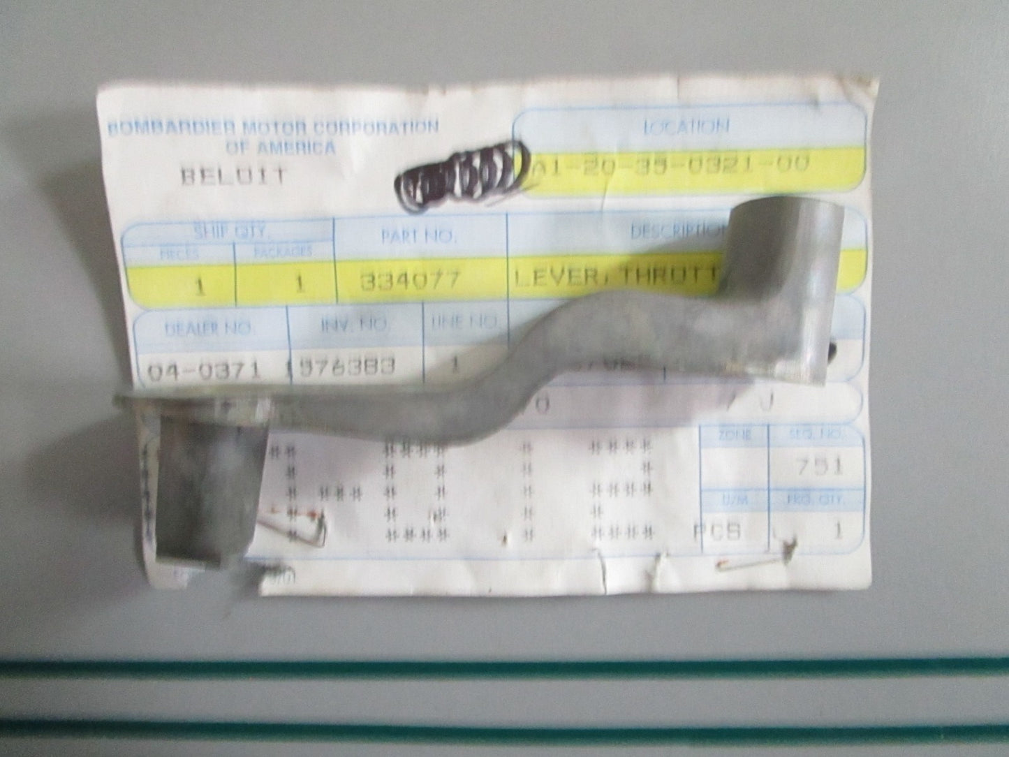NEW OEM 334077 0334077 OMC Johnson Evinrude Throttle Lever 0820