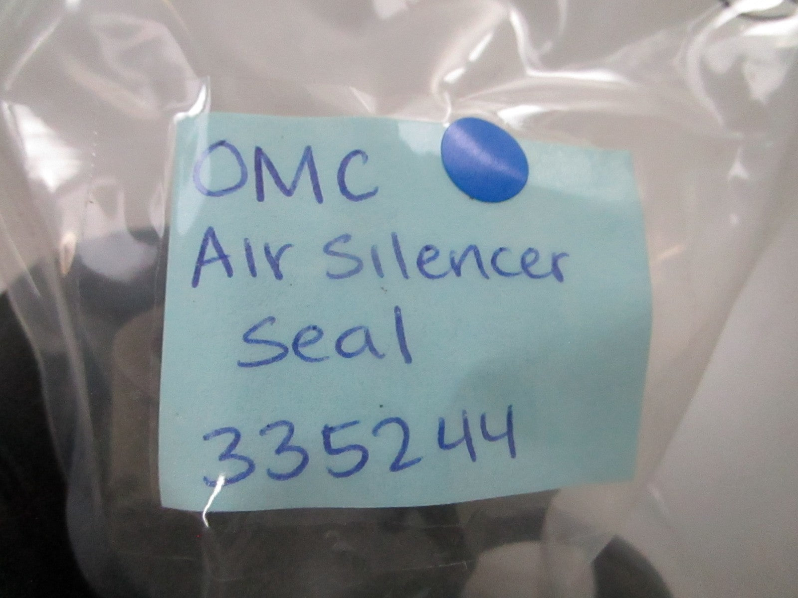 *NEW OEM* 0810 OMC Johnson Evinrude Air Silencer Seal 335244 0335244