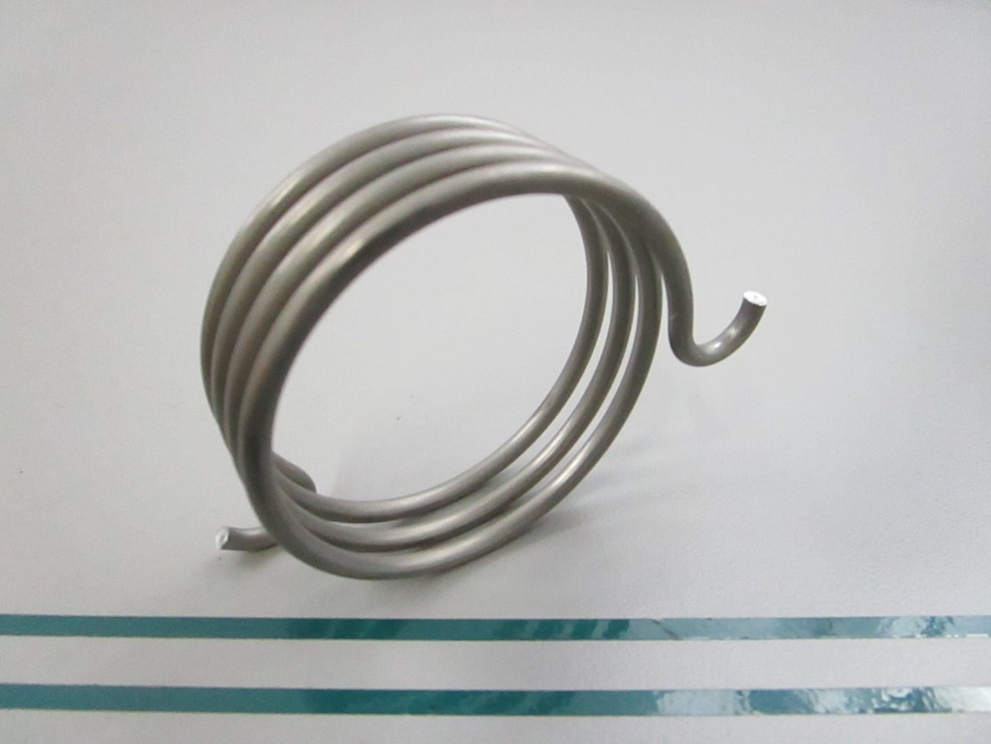 NEW OEM 24-823235 Mercury Quicksilver Spring 0810