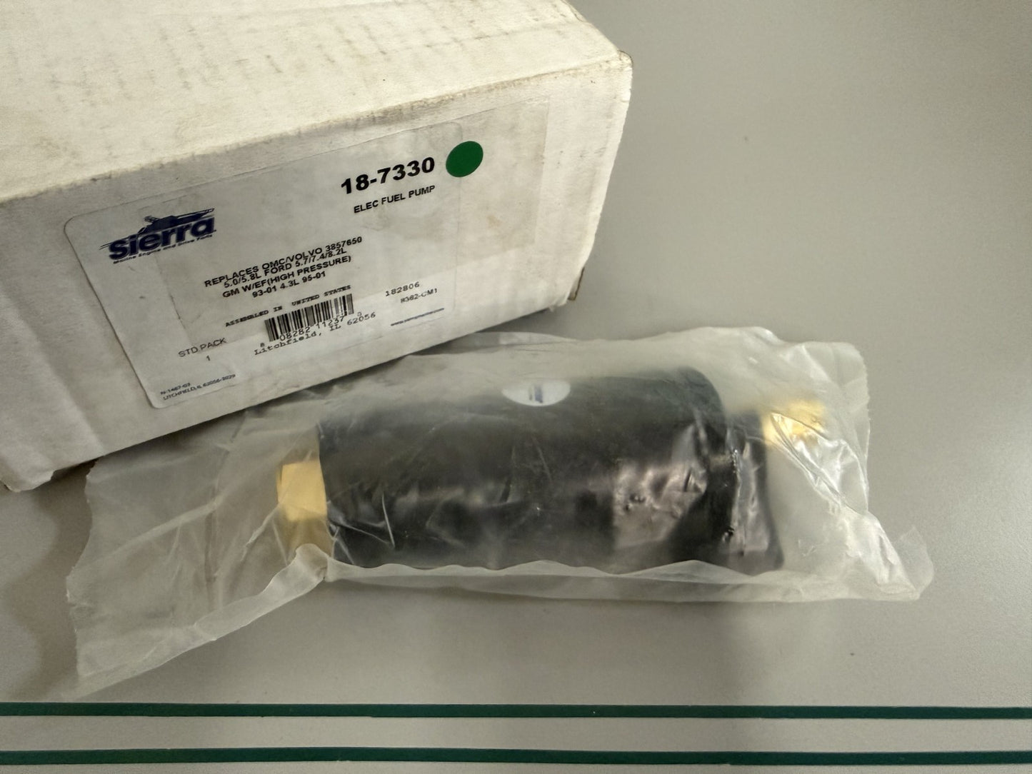 NEW 18-7330 Sierra Electric Fuel Pump Rep: 3857650 Volvo 0820