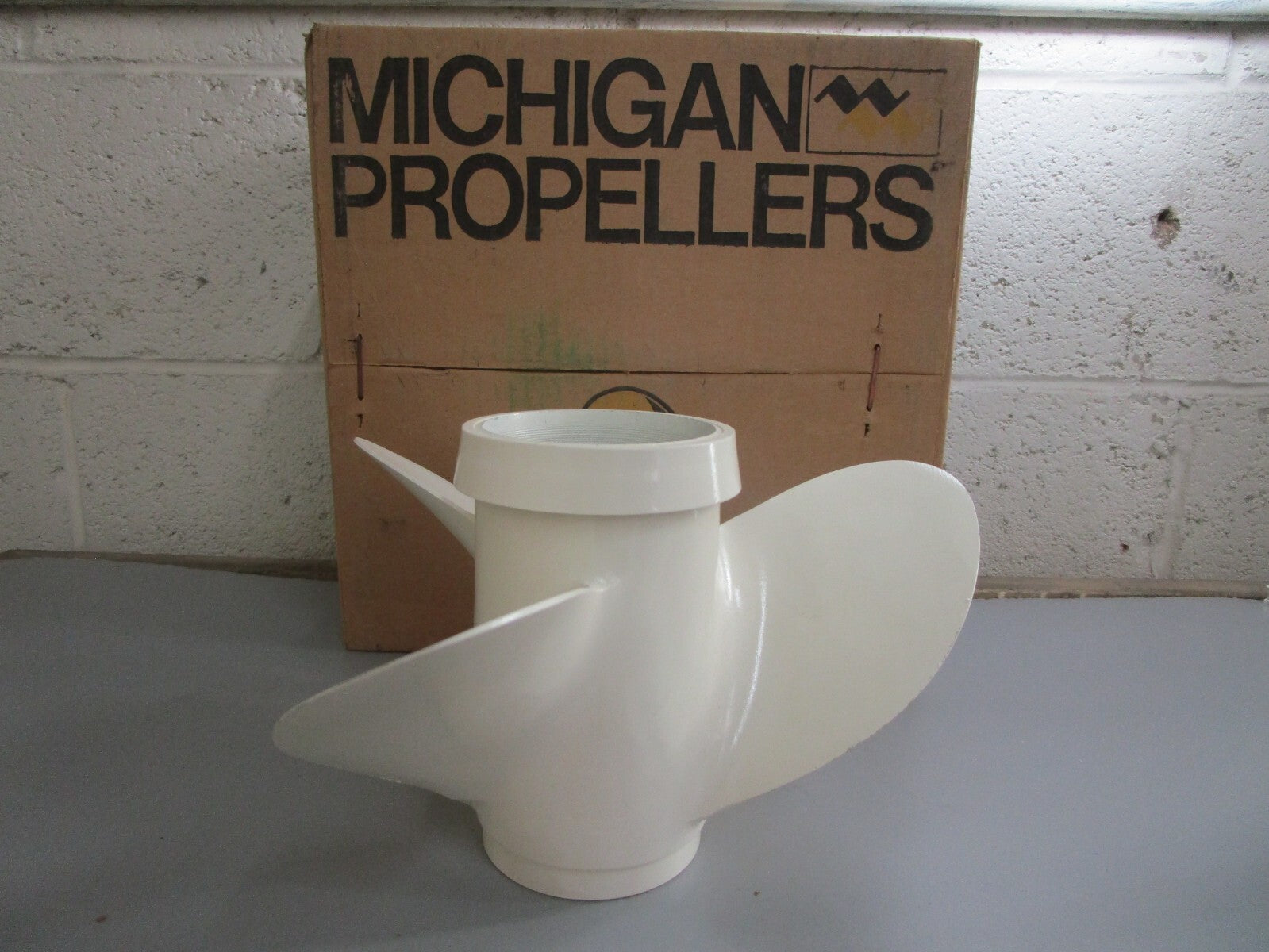 *NEW* 0820 Michigan 50, 55, 75HP 11½ × 19 Propeller PJ-62 Replaces: 386908