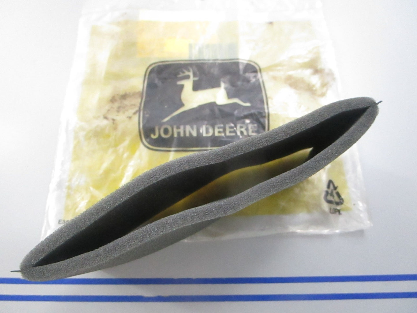 NEW OEM M70283 John Deere Air Filter 0810