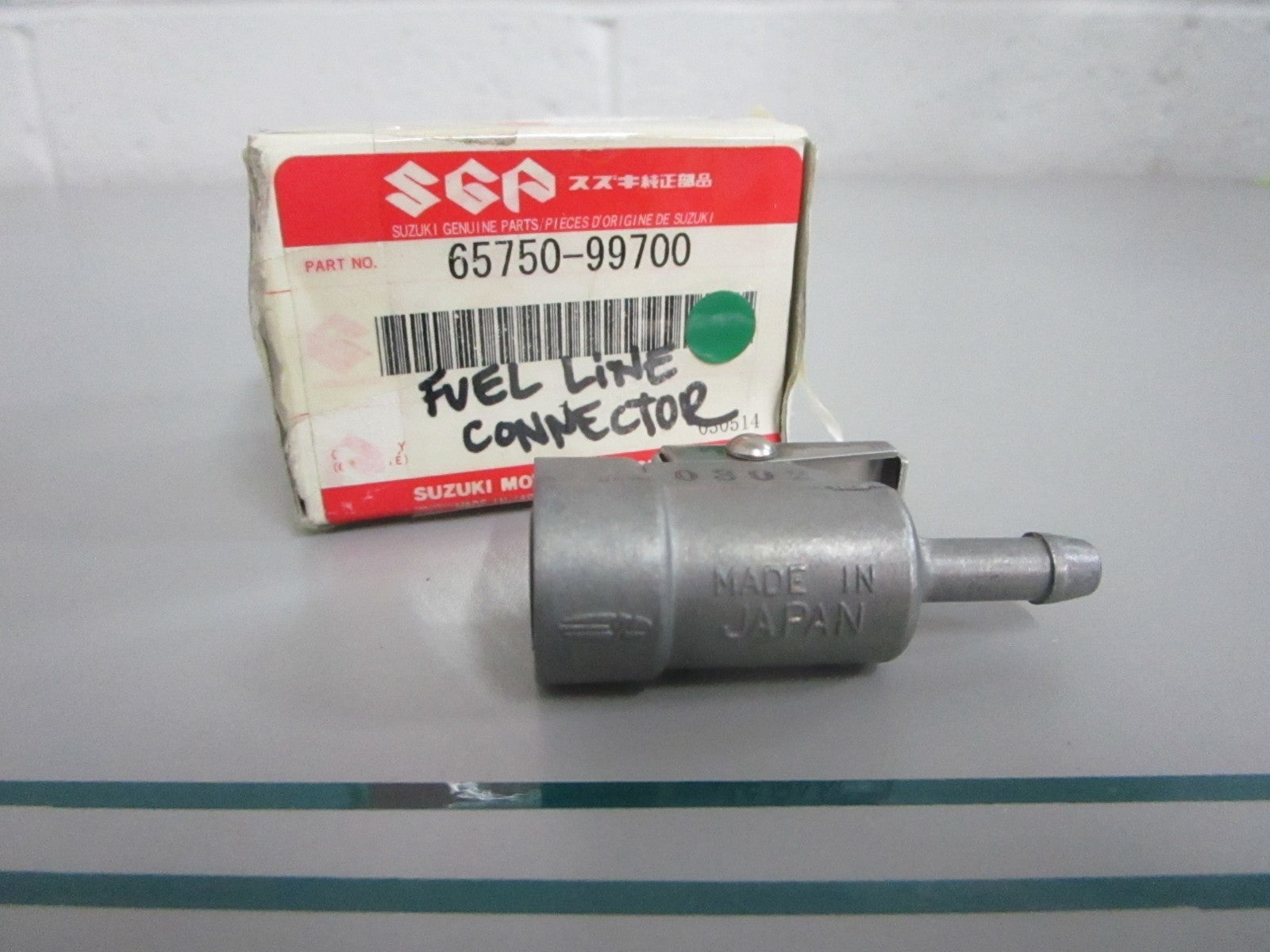 NEW OEM 65750-99700 Suzuki Fuel Line Connector 0820