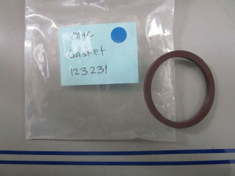 *NEW OEM* 0770 OMC Johnson Evinrude Gasket 123231 0123231